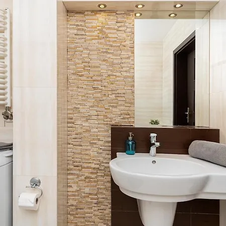 Stylish With Ac In The Old Town *